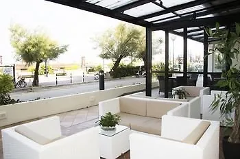 Hotel Bellevue Cattolica 3*,  Italien